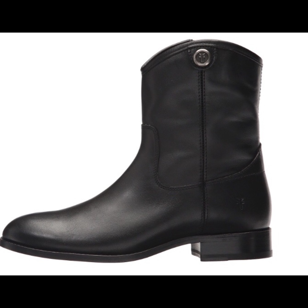 Frye boots melsdia button short size 8 - worn 3 x